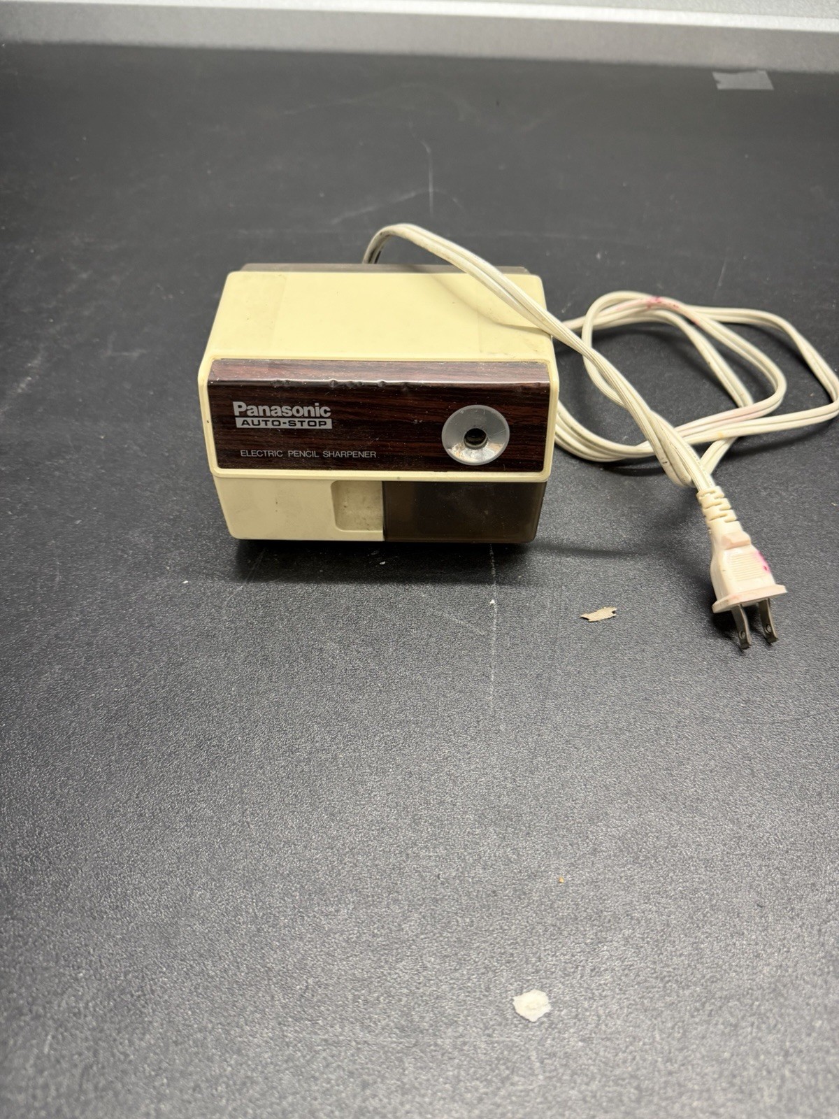 Vintage Panasonic KP-110 Auto Stop Electric Pencil Sharpener Japan Untested