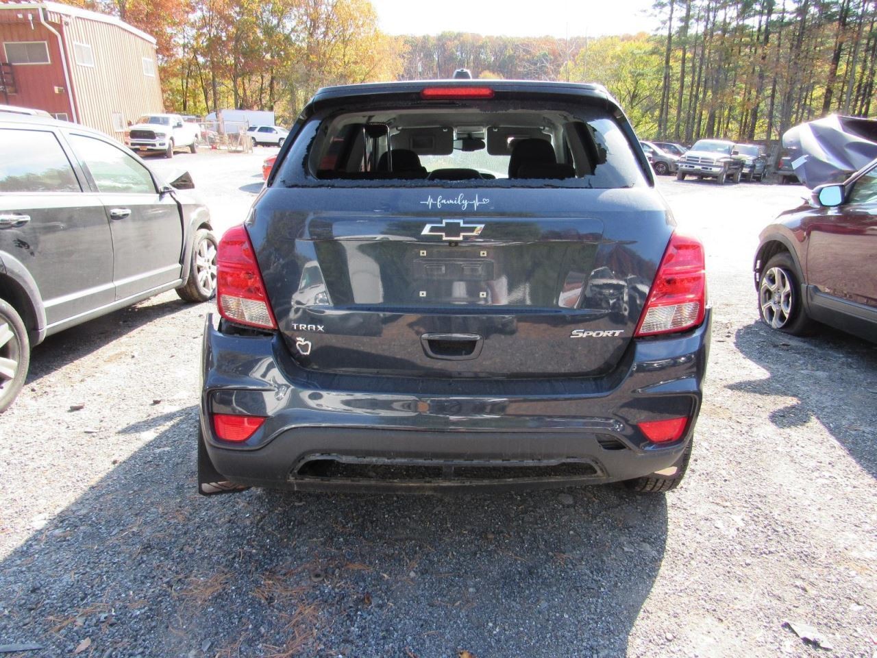 TRAX 2019 Glove Box 1002396