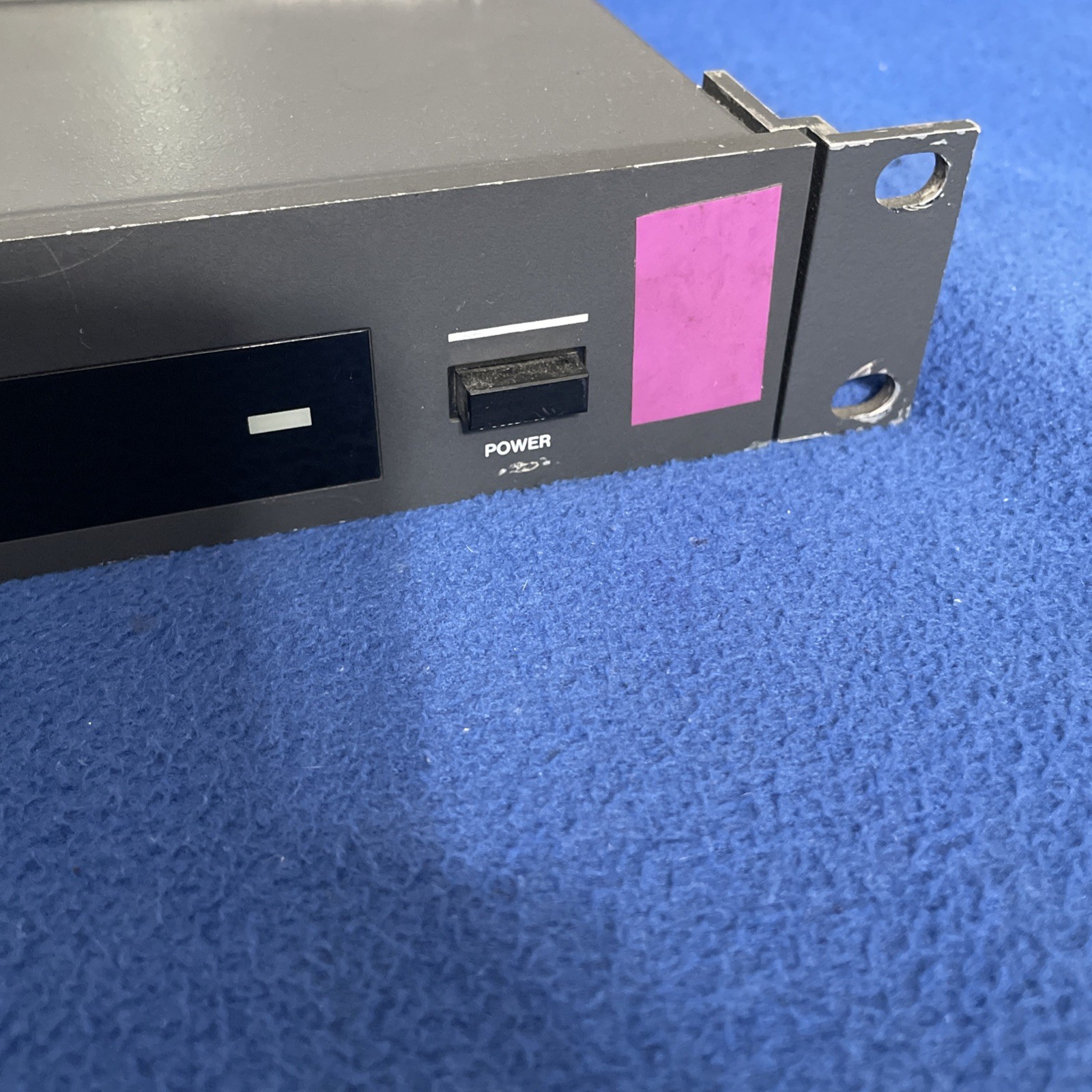 EV Electro-Voice MR-2000A Dual Receiver Diversity Wireless System
