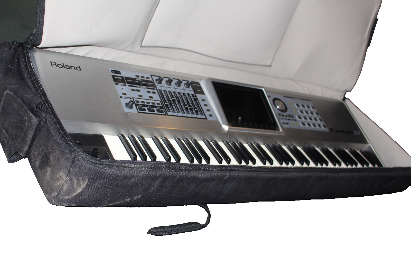 Roland Fantom G7 76-key Sampling Synth Workstation with Soft Case