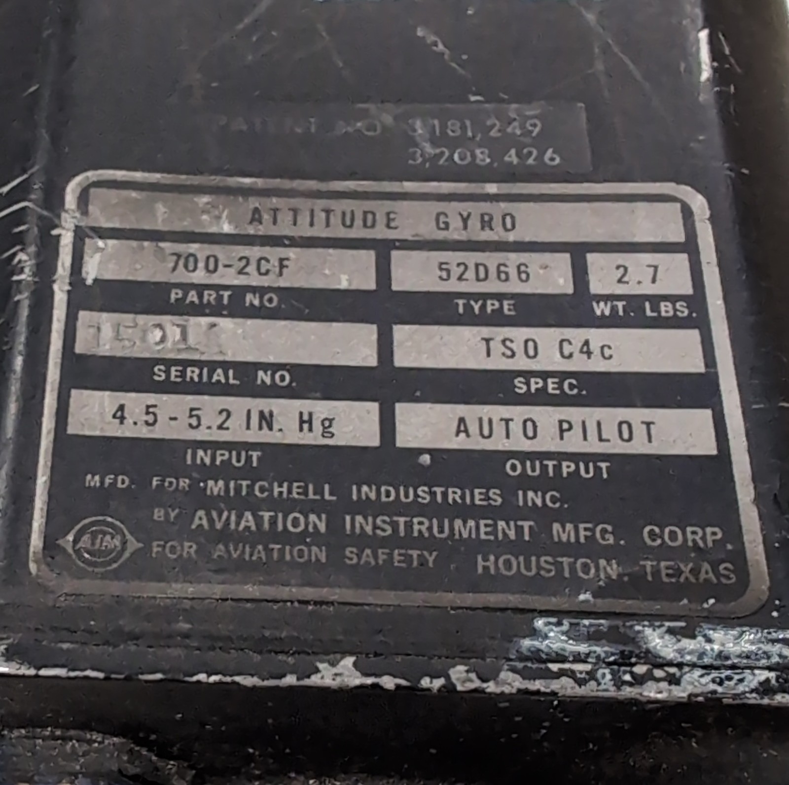 Attitude Gyro P/N: 700-2CF