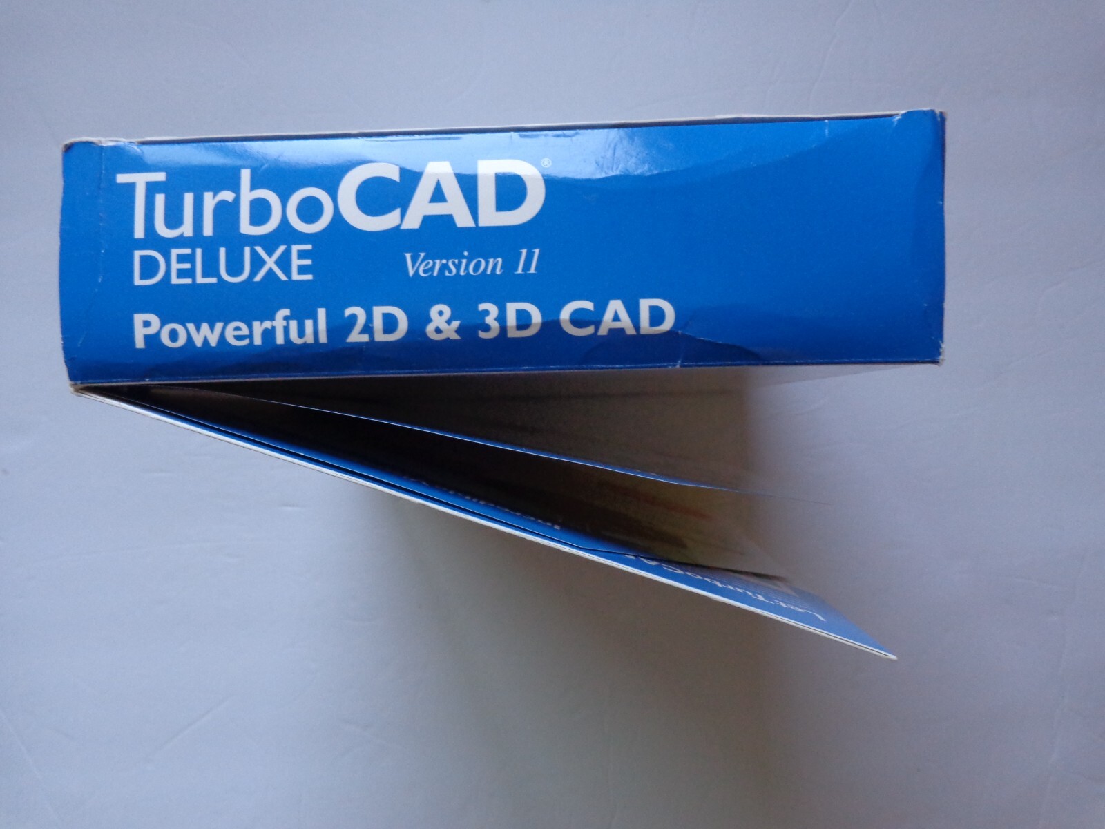 Turbo CAD Deluxe Version 11 For windows 2000 /XP 2D&3D CAD