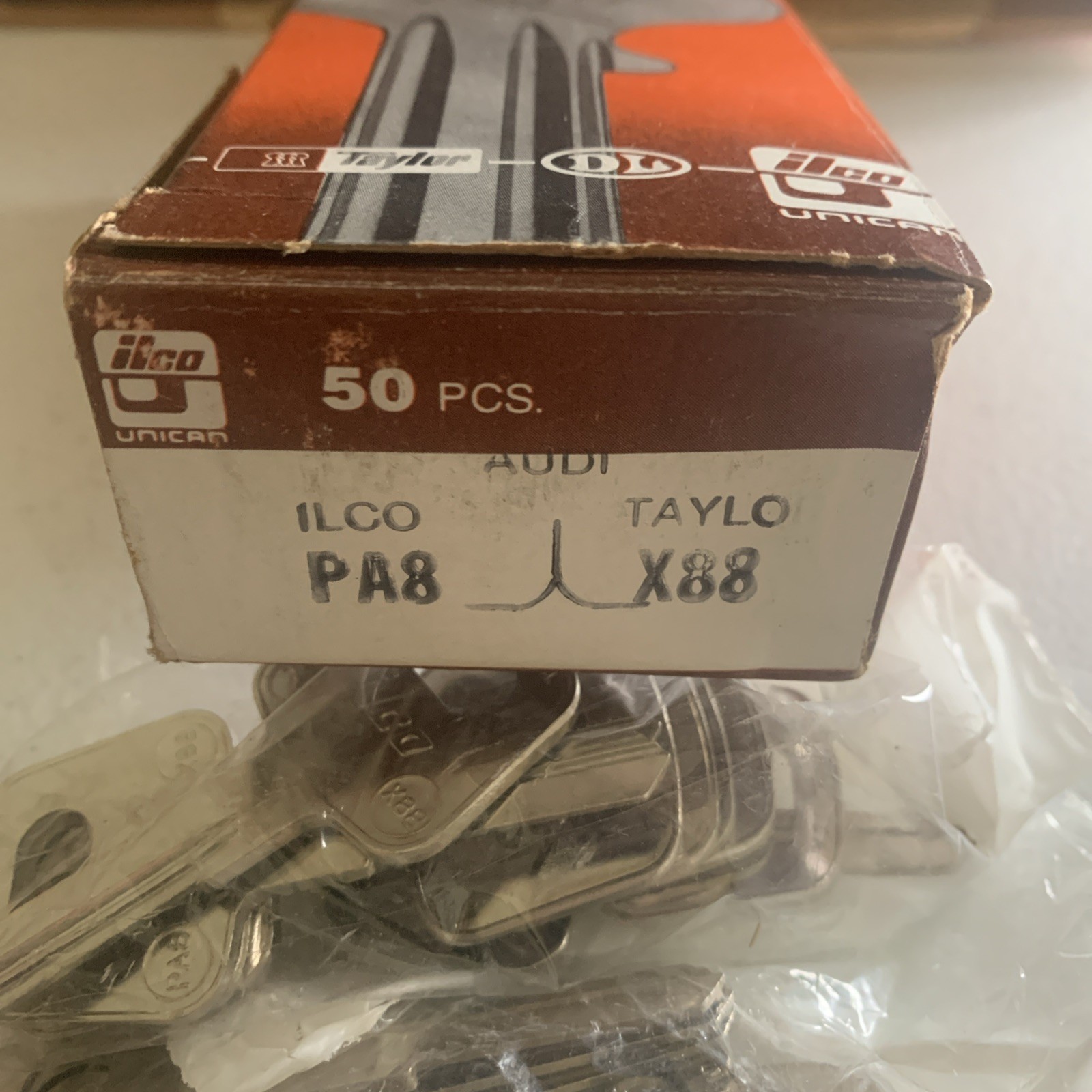 ILCO: PA8 TAYLOR: X88 for AUDI. (4 packs of 10 keys)