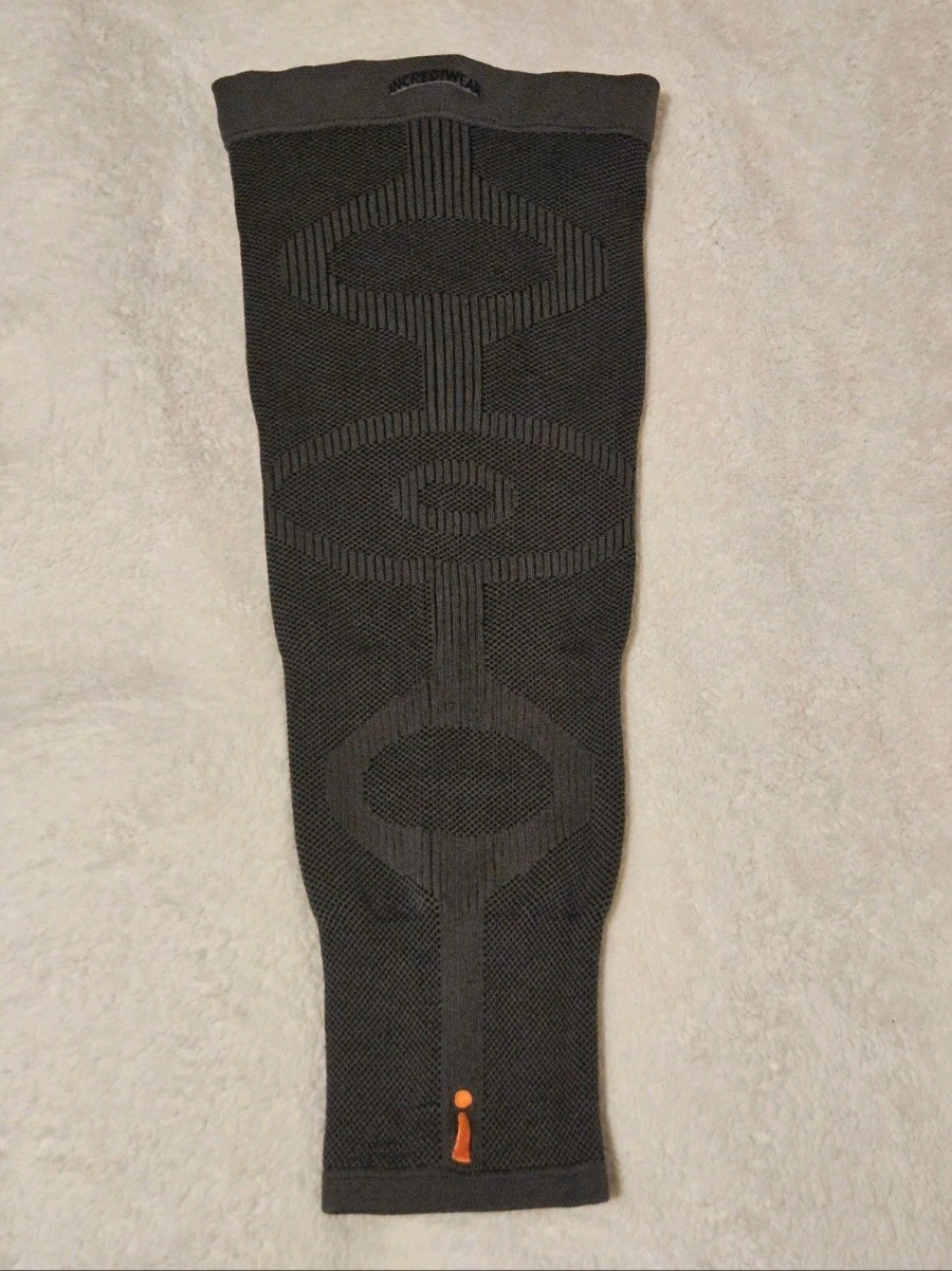 Incrediwear Grey Leg Sleeve – Full Length Leg Sleeve for Leg Pain Relief