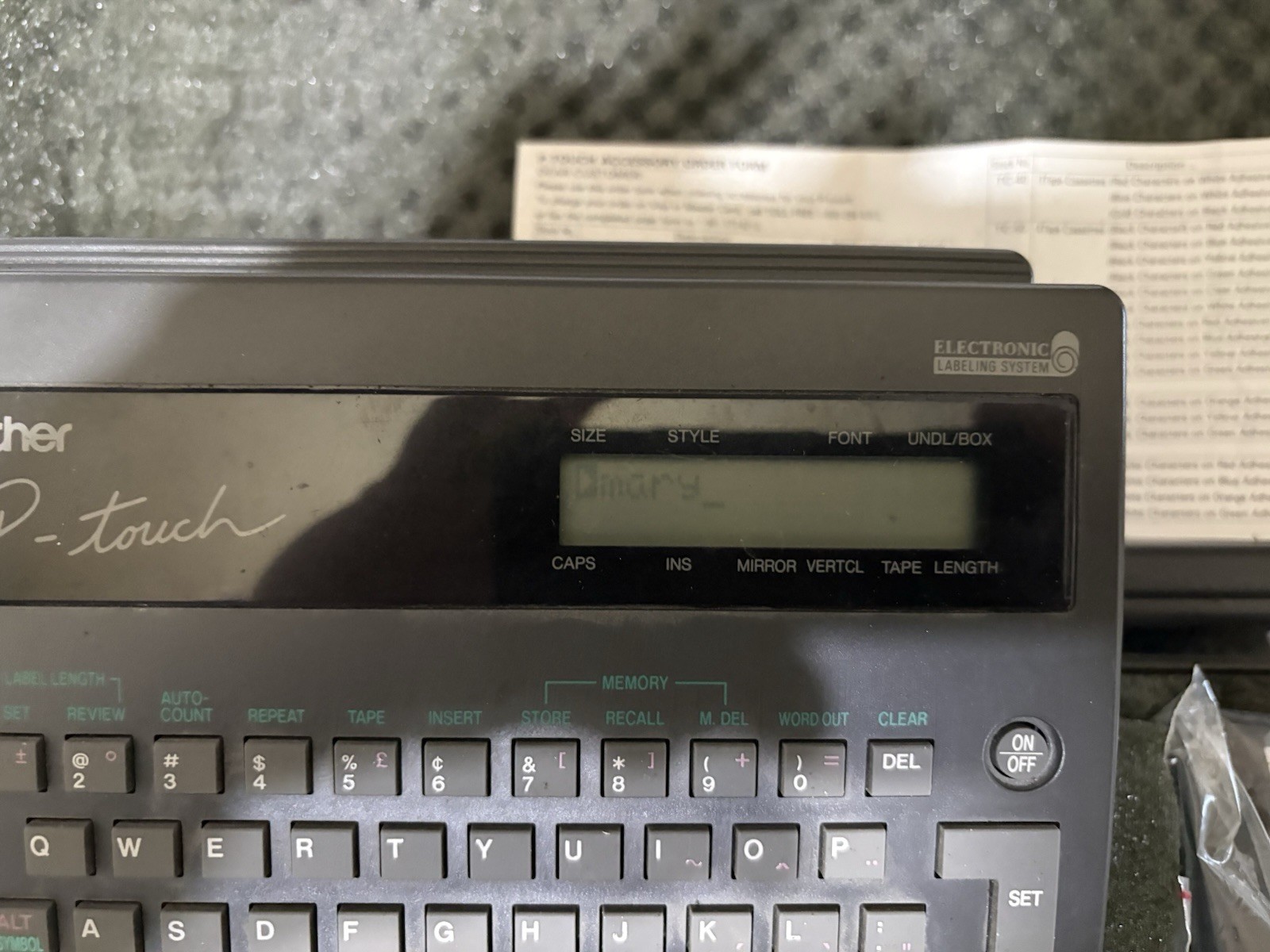 Brother P-touch Electronic Labeling System Thermal Label Maker w/ Case & Tape