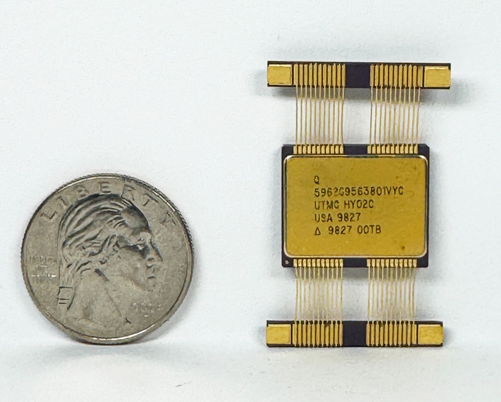 Rare UTMC flatpack IC chip