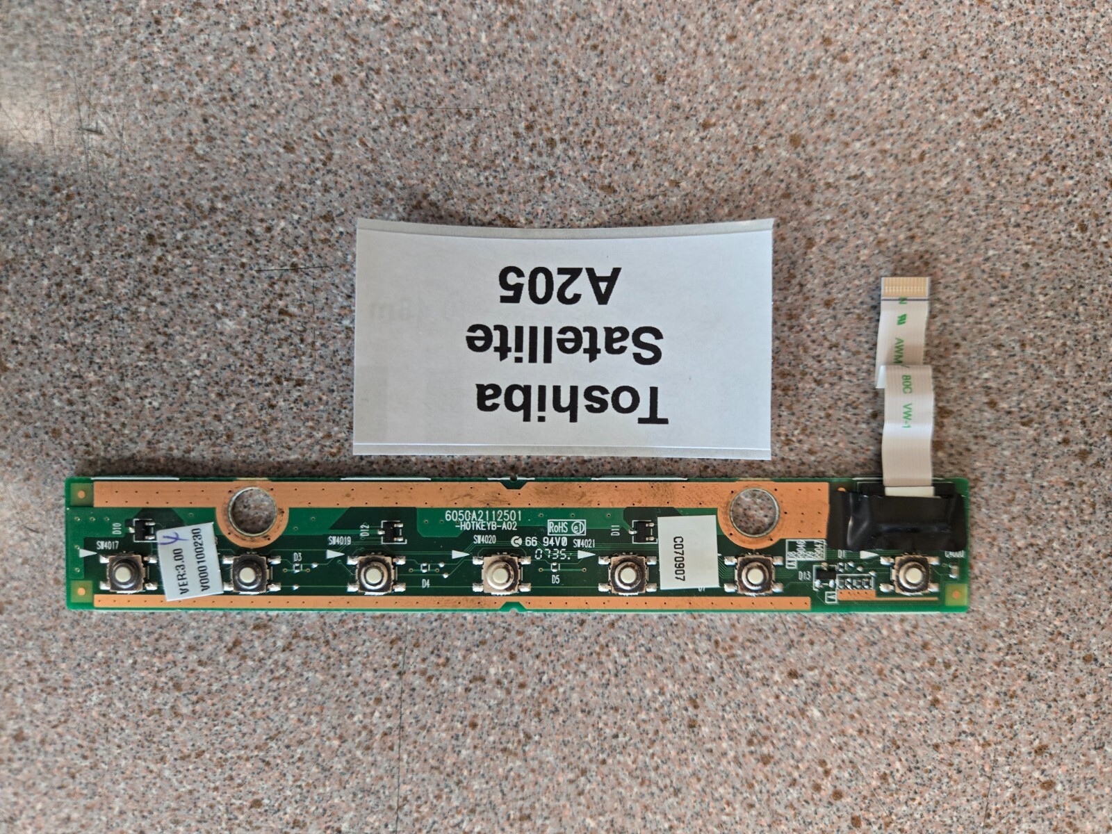 V000101620 605CA2112501-HOTKEYB-A02