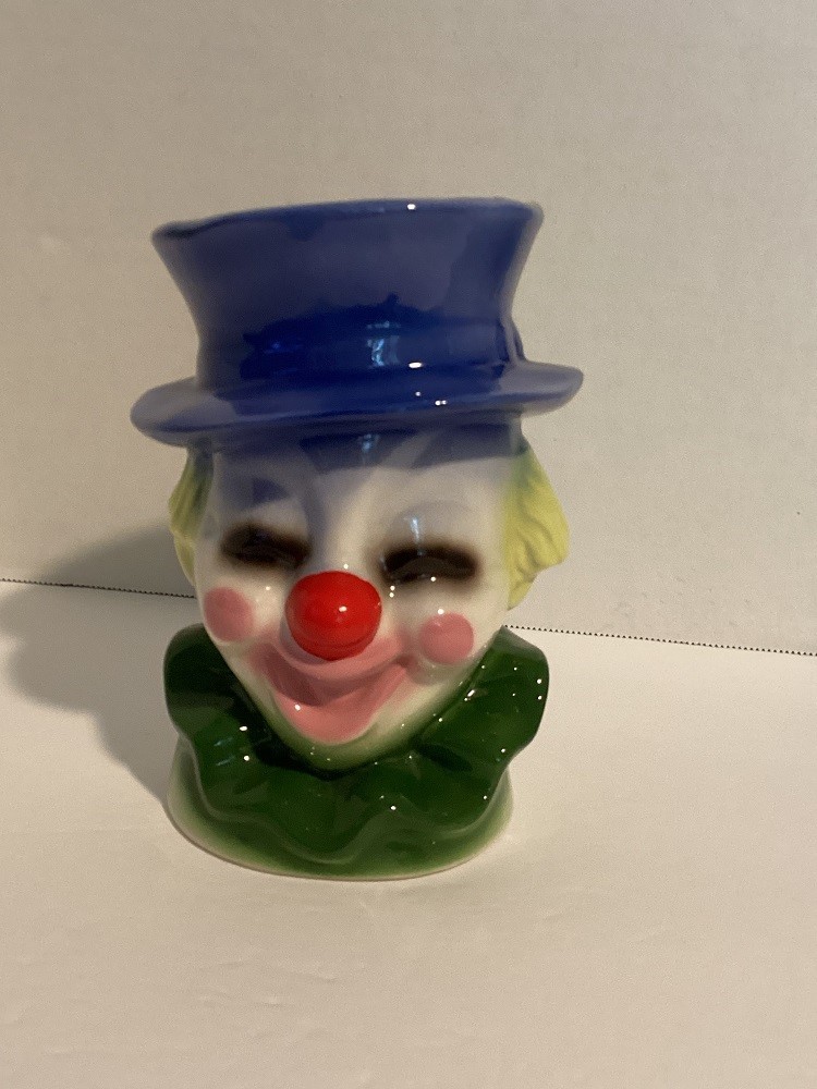 HAPPY SMILING CLOWN PLANTER VASE GLAZED PORCELAIN CERAMIC UNMARKED