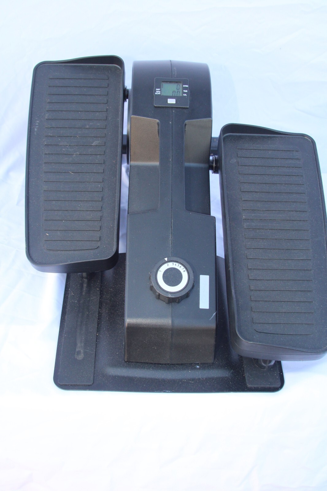 Gubii F3A2 Compact Under Desk Elliptical Workout Exercise Machine Black