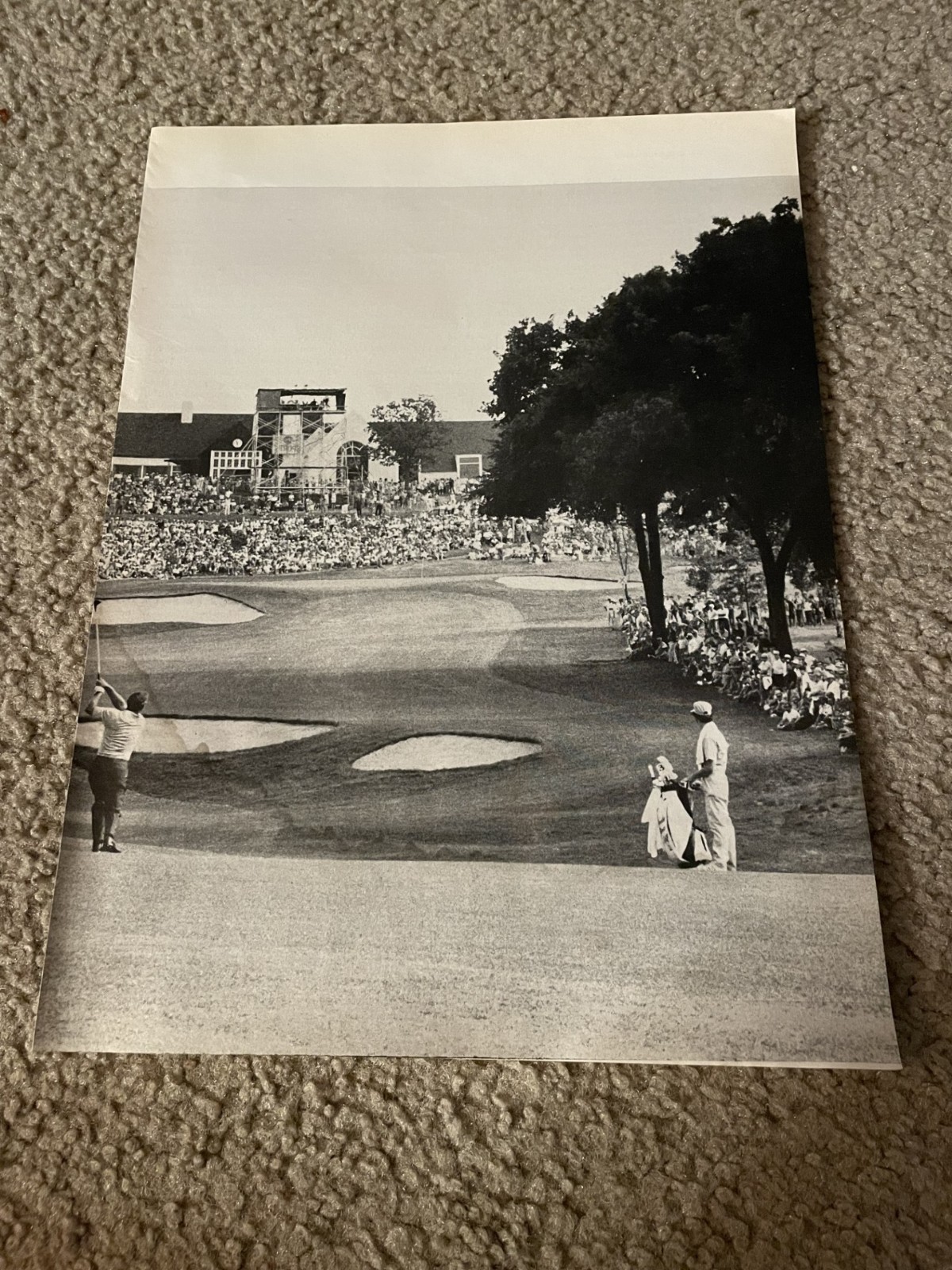 Vintage ARNOLD PALMER 1970 PGA CHAMPIONSHIP GOLF 18TH HOLE Print Photo Clipping
