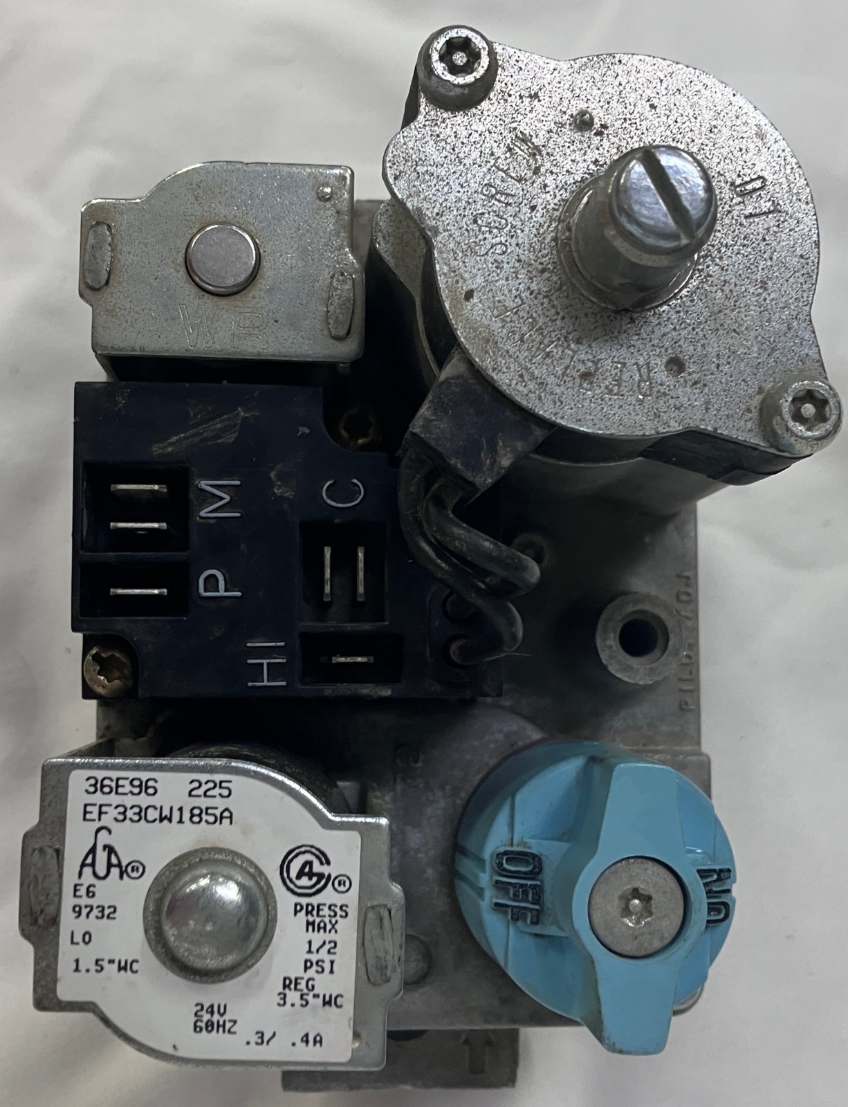 White-Rodgers 36E96 225 Furnace Gas Valve EF33CW185A Works Perfect OEM Shipped!