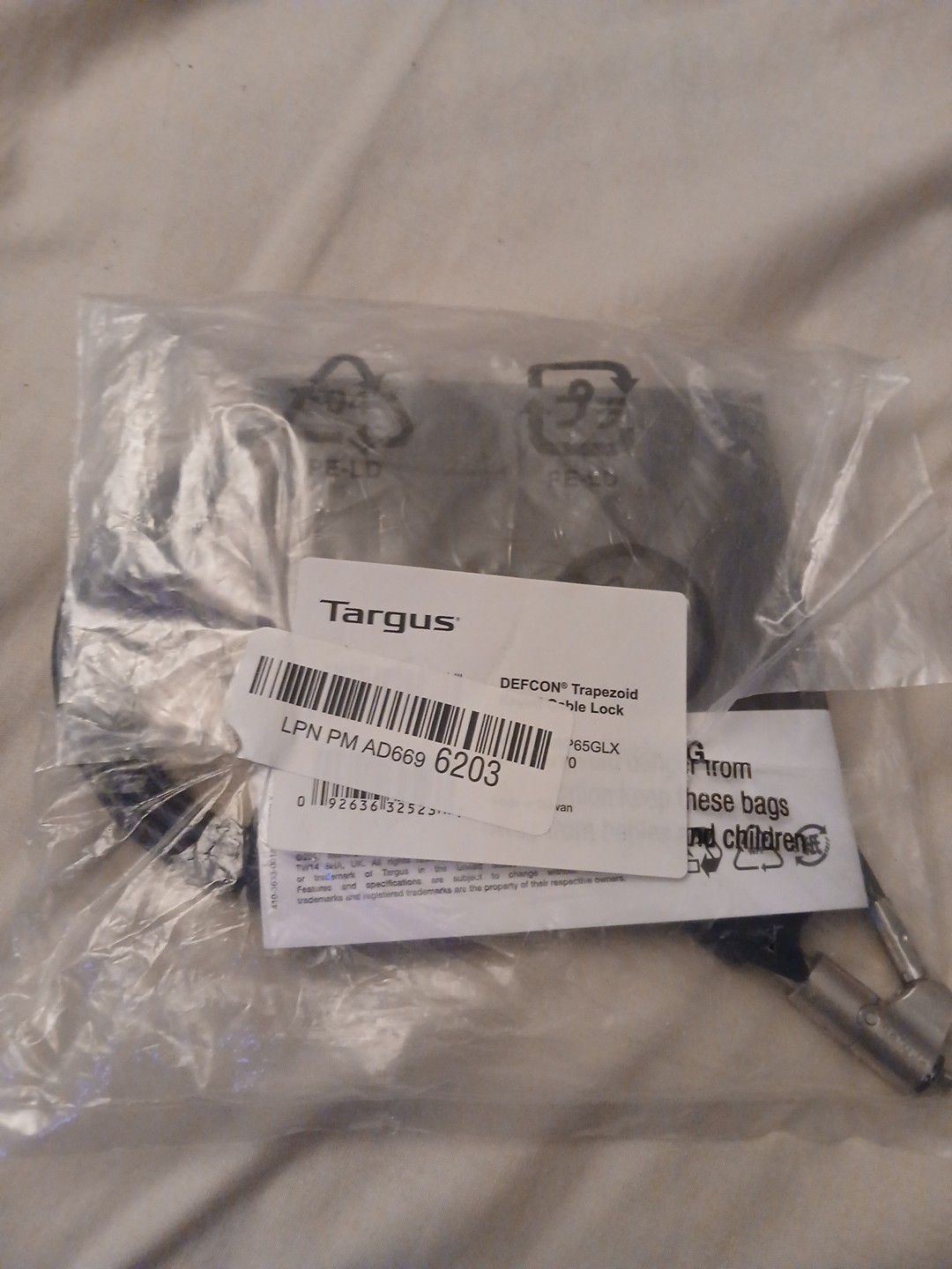 Targus DEFCON Trapezoid Keyed Cable Lock - ASP65GLX