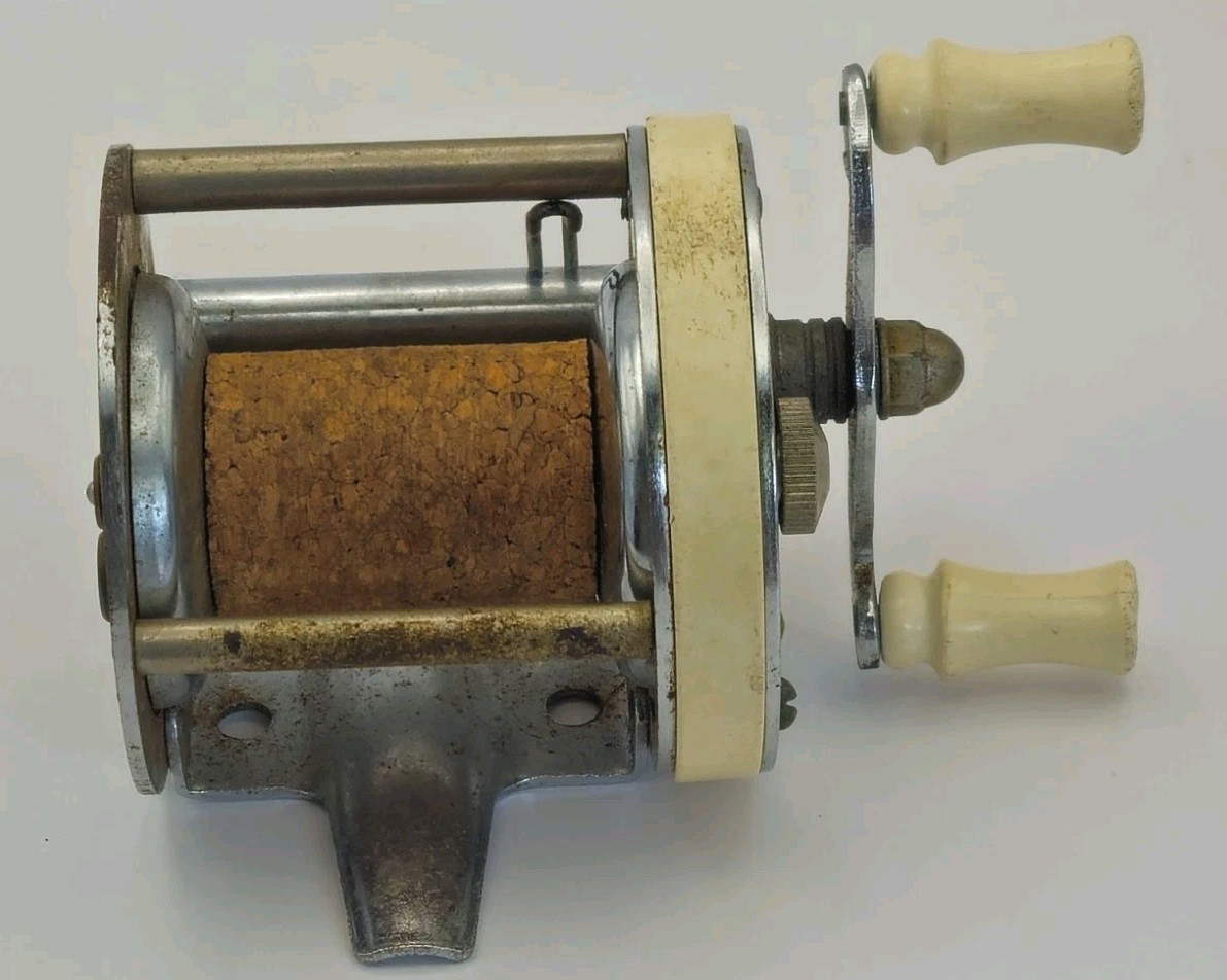 Vintage USA Great Lakes S-30 Reel Marysville, Michigan Made In U.S.A.
