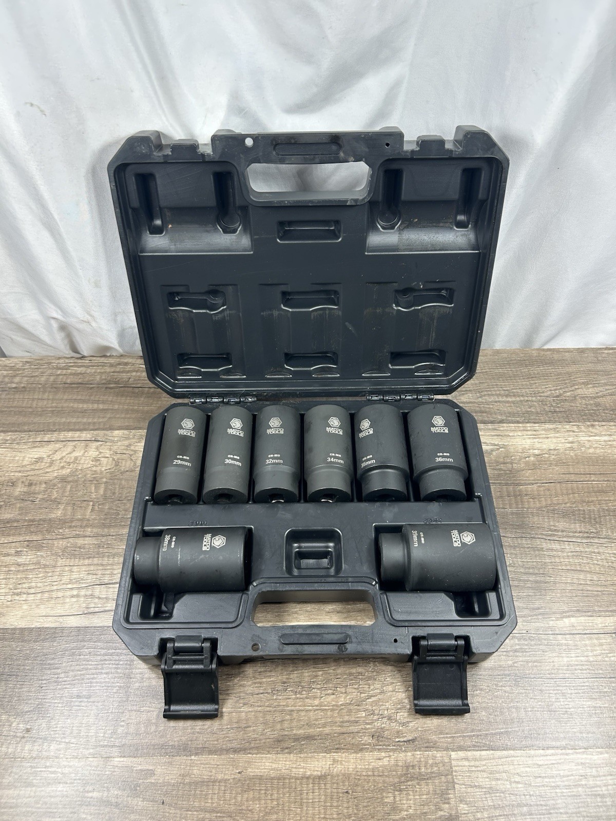 Matco Tools 1/2" DRIVE 8 PIECE 6 POINT FRONT AXLE NUT SOCKET SET