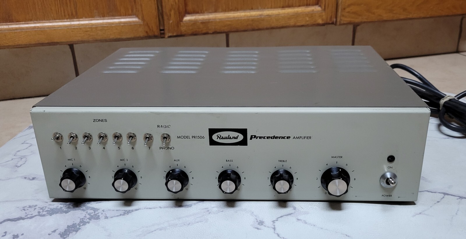 Rauland PR1506 Precedence Amplifier 60W