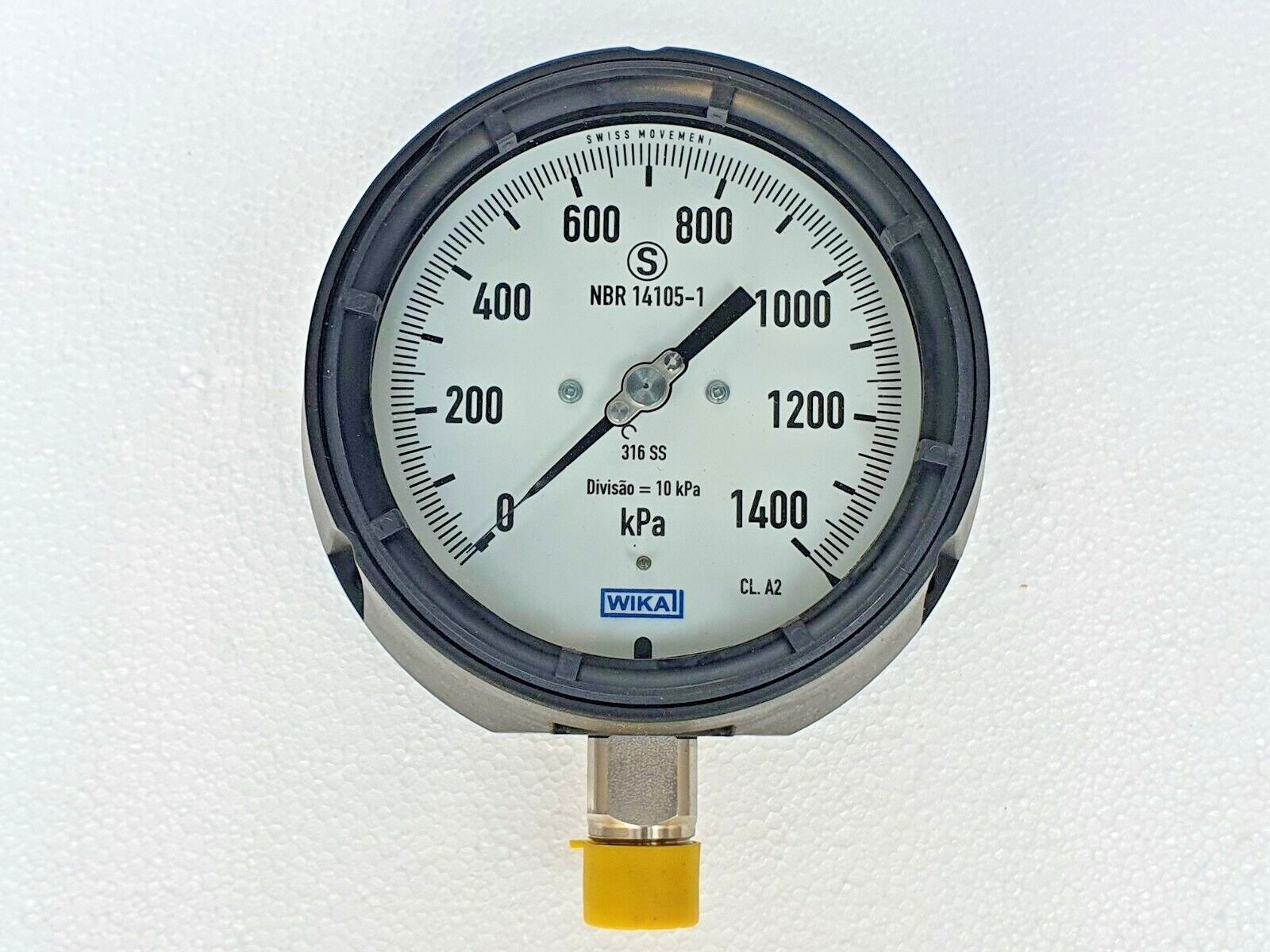 WIKA 0-1400 KPA Pressure Gauge 4-1/2" Dial, 1/2" NPT, 316 SS # NEW