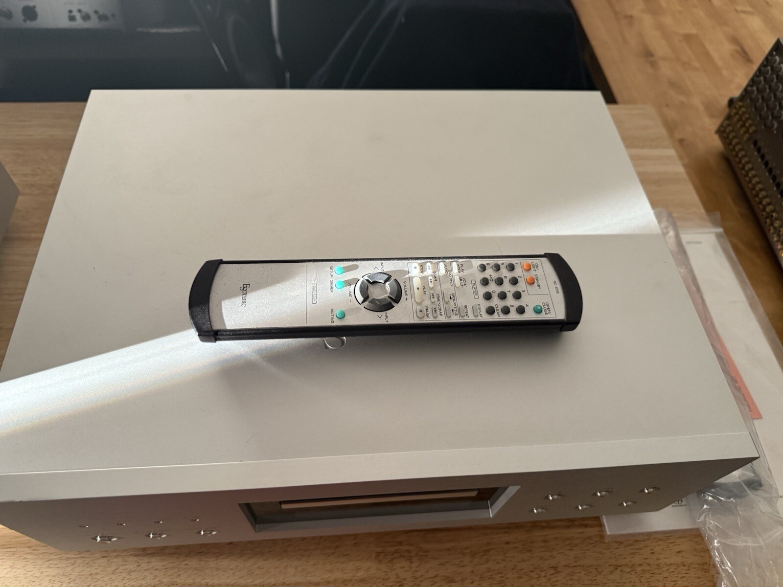 Esoteric SA-60 Universal SACD & CD Player Minty Open Box