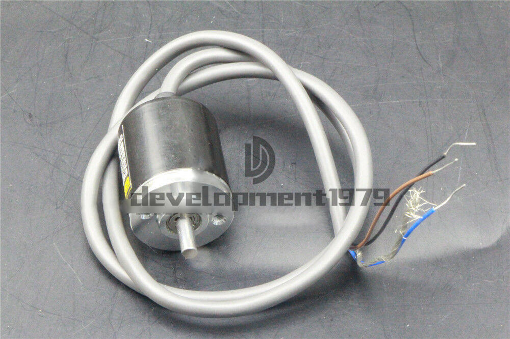 ONE New OMRON E6A2CS5C E6A2-CS5C 500P/R Rotary Encoder
