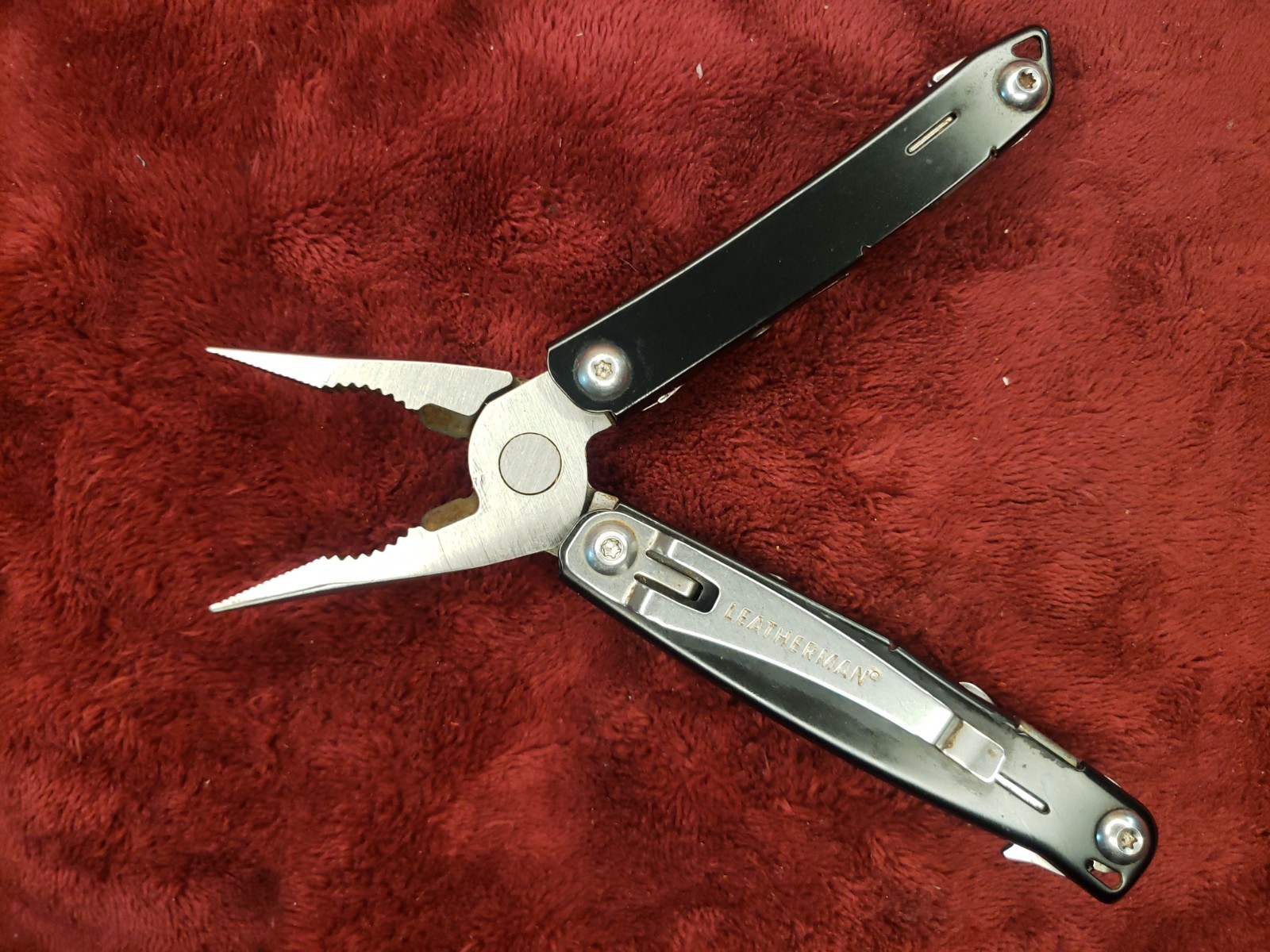Leatherman Wingman Multi Tool Black/Silver Limited Edition
