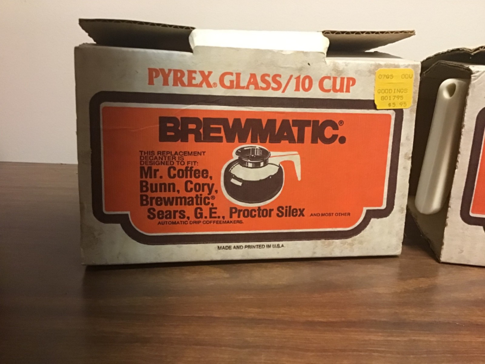 Two Brand New Vintage Pyrex 10 Cup Brewmatic Replacement Carafes