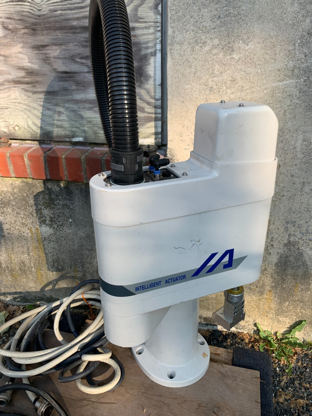 IA Intelligent Actuator Industrial Robot Arm Model 1H-500-150 Made In Japan
