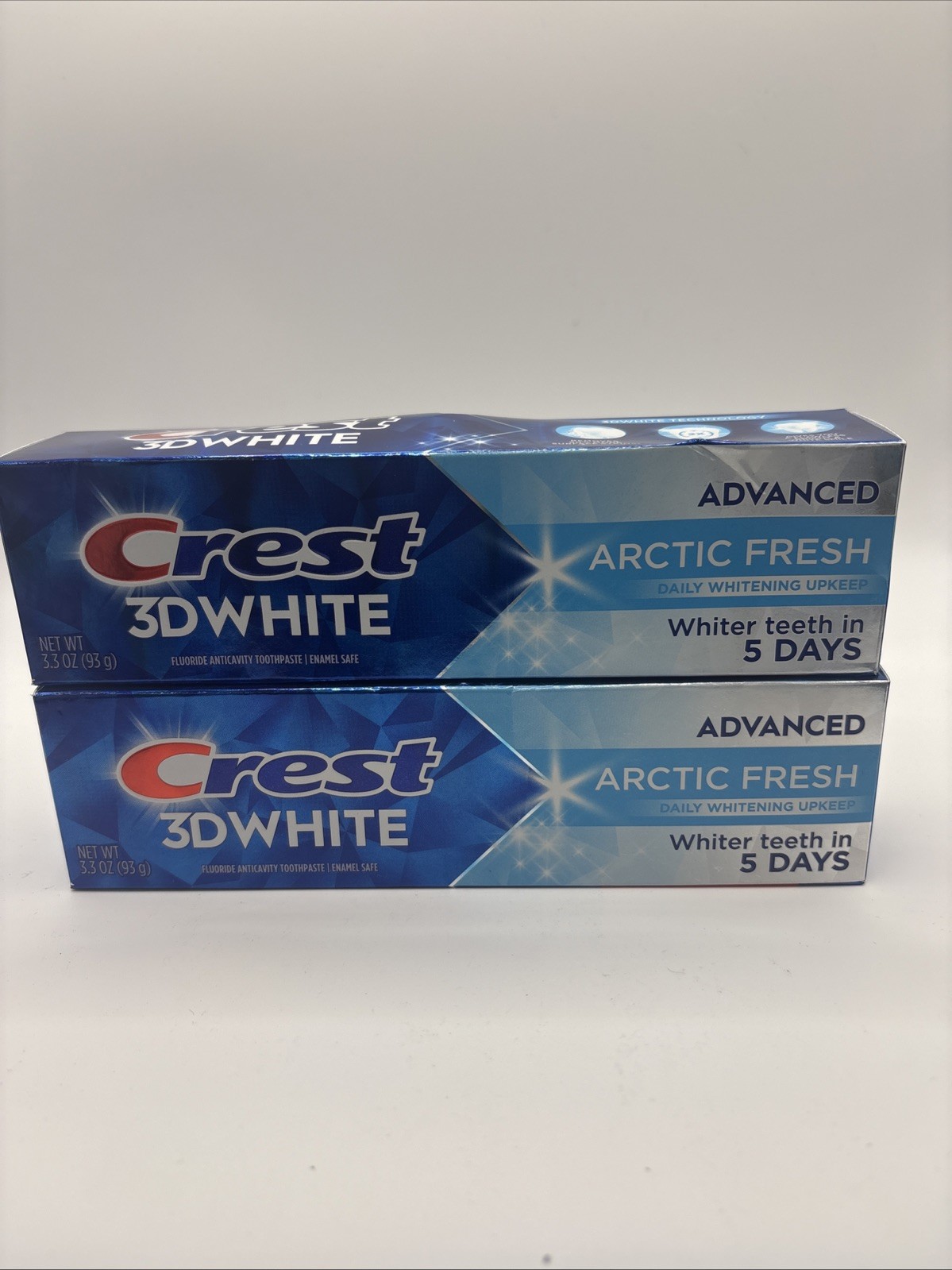 2 Pack Crest 3D White Advanced Arctic Fresh Teeth Whitening Toothpaste