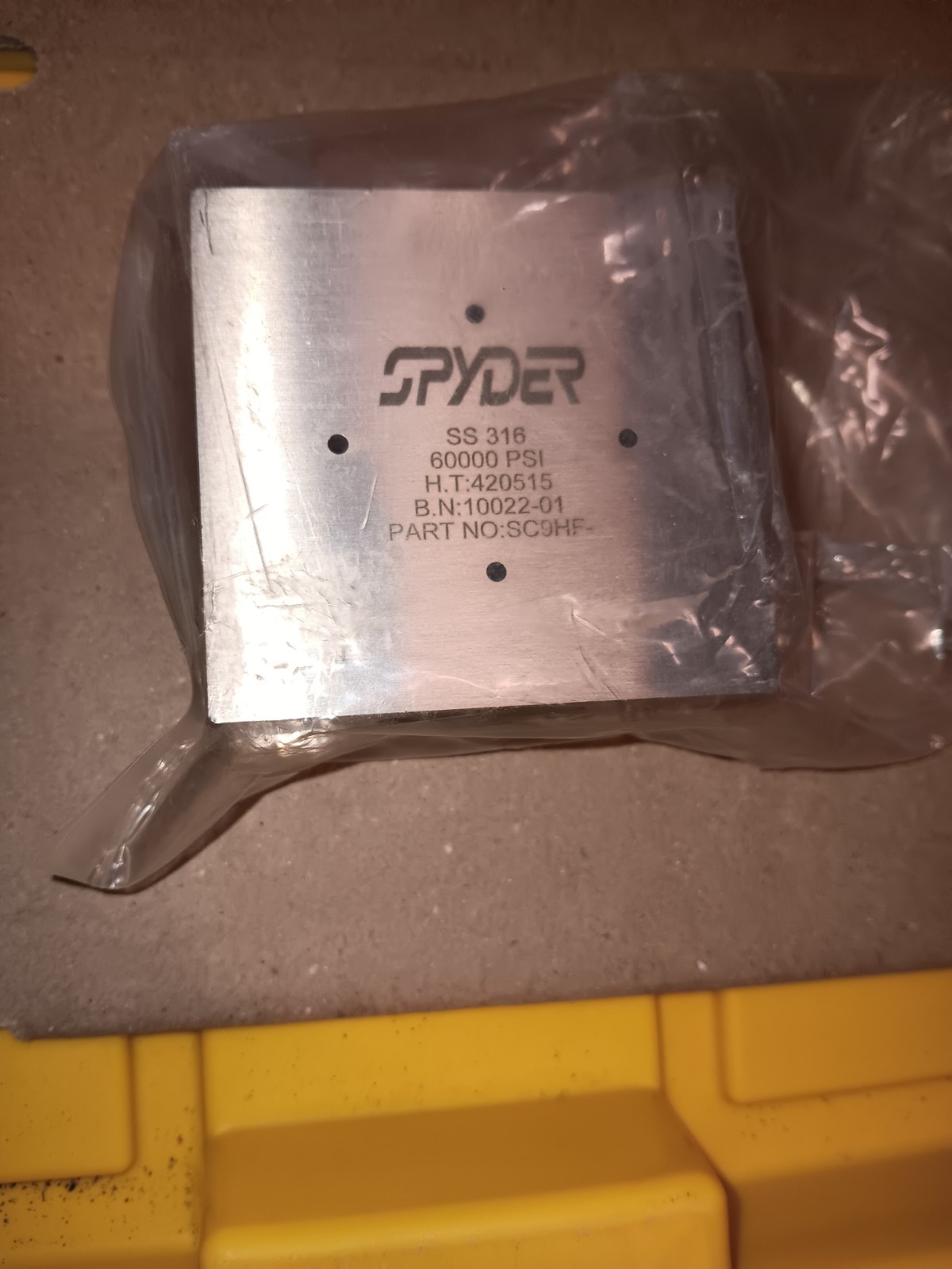 Oilfield 9/16" High pressure  4 way block
