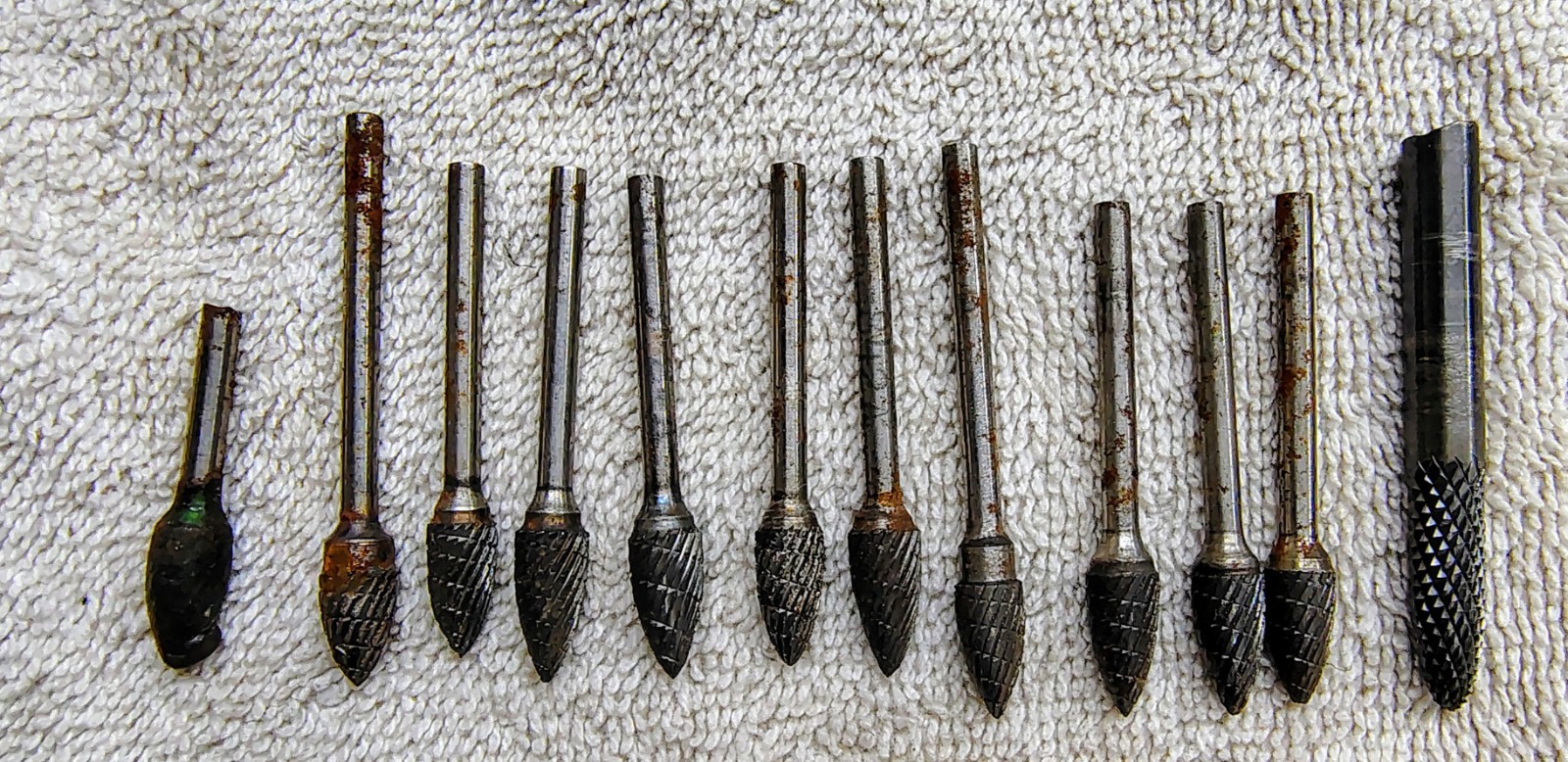 🗽BATCH OF BURRS SET OF 12PCS MACHINIST/ TOOLMAKER