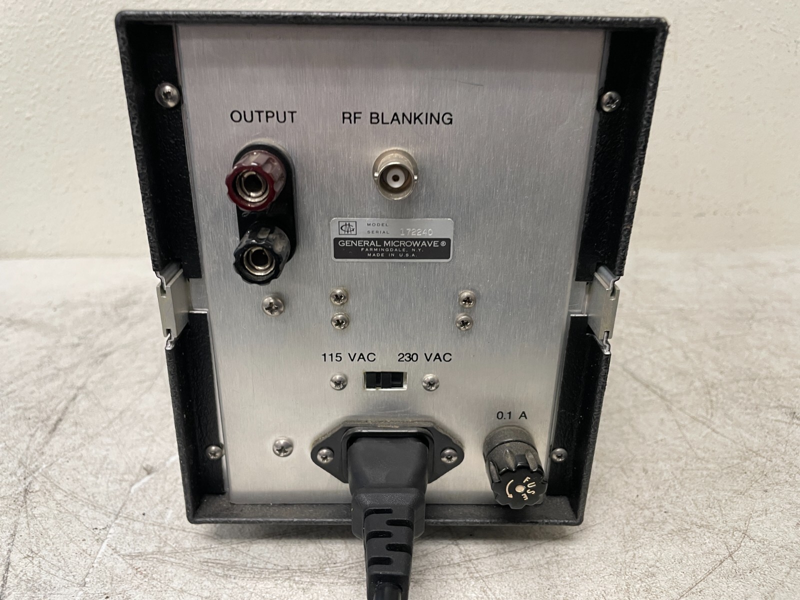 GENERAL MICROWAVE MODEL 476B POWER METER