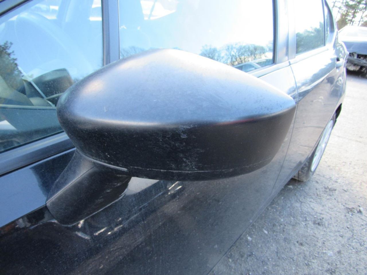VERSA 2021 Glove Box 1103581