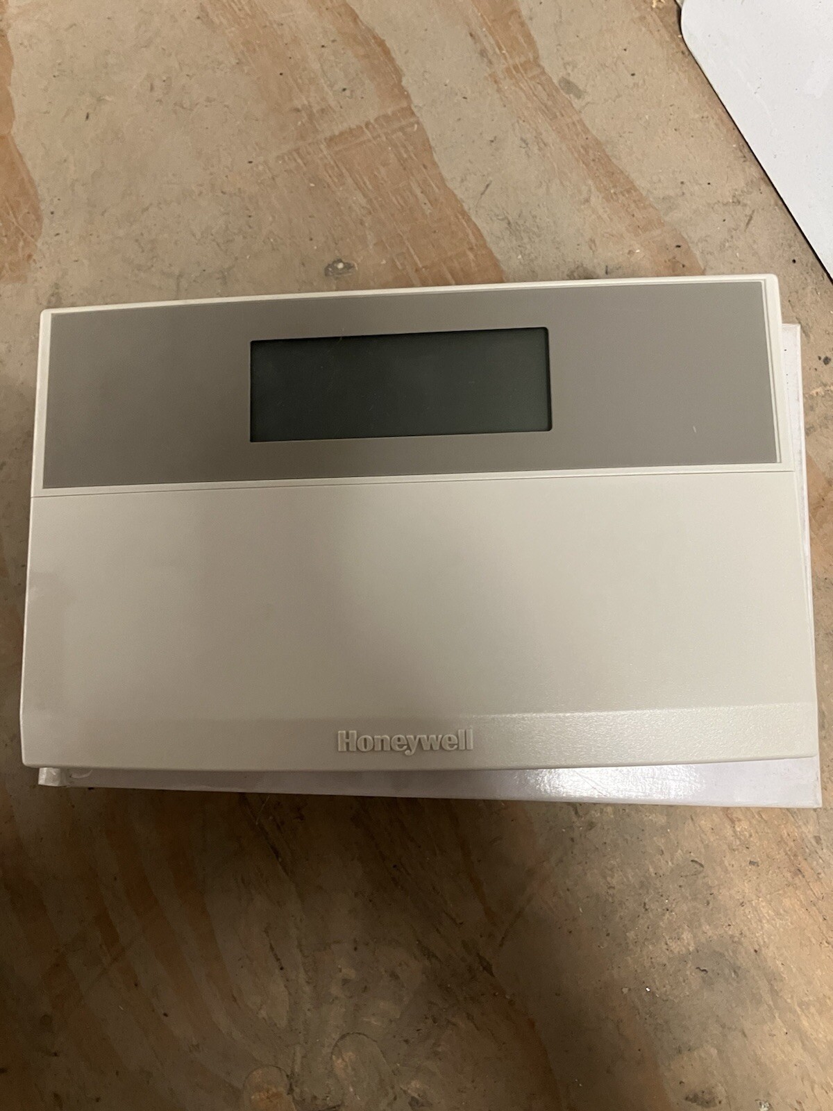 Honeywell T7300F 2002, Programmable Commercial Heat Pump/Conventional Thermostat