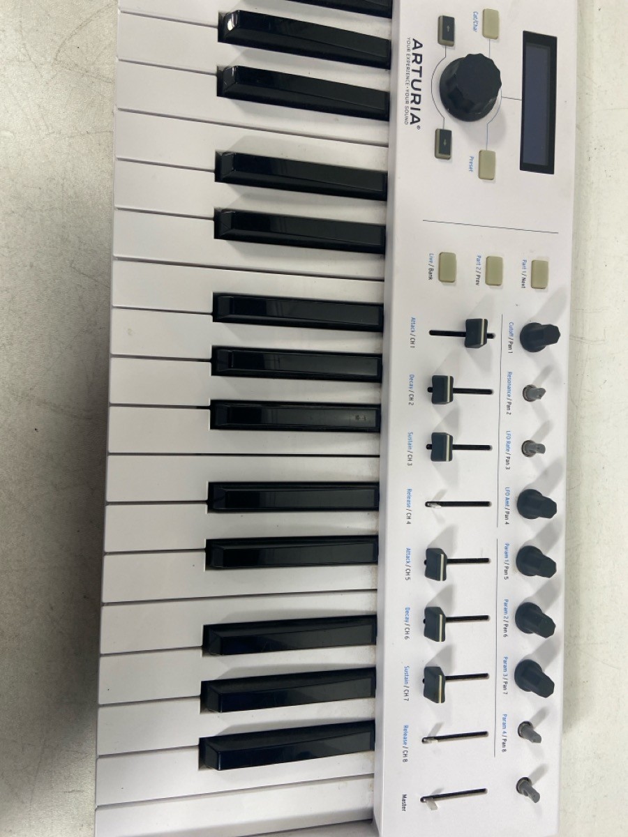 ARTURIA KEYLAB 49 ESSENTIAL (P03062090)
