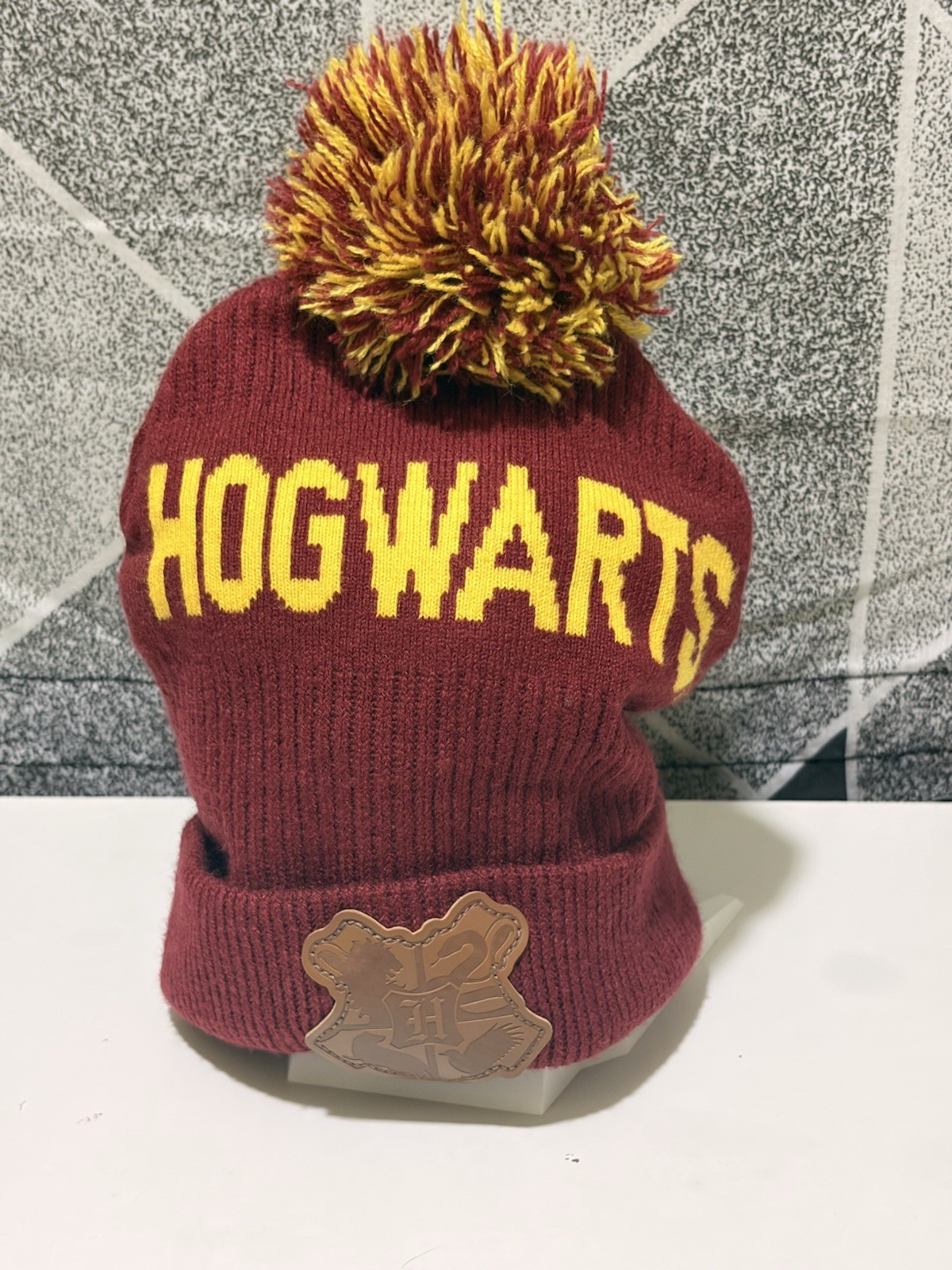 Harry Potter Hogwarts Beanie Winter Hat Used