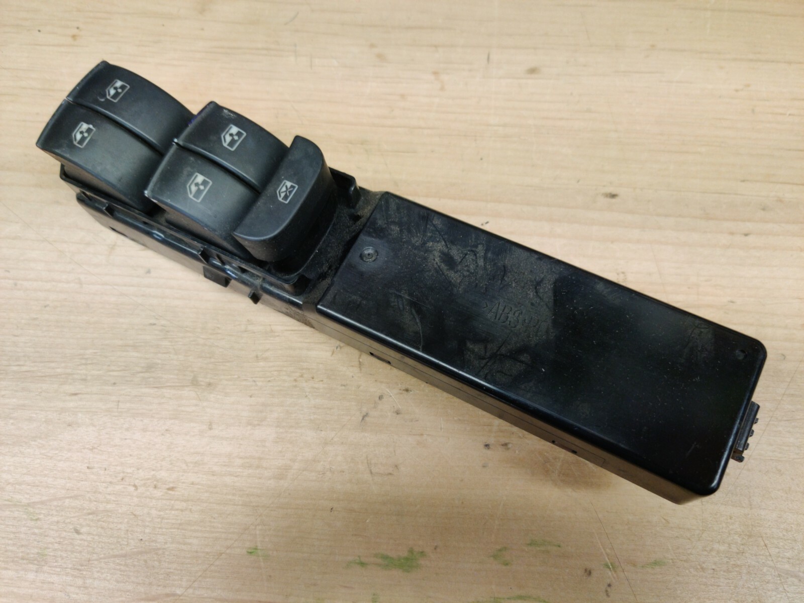OEM Saab 9-3 drivers side left front power window master switch control 03-09