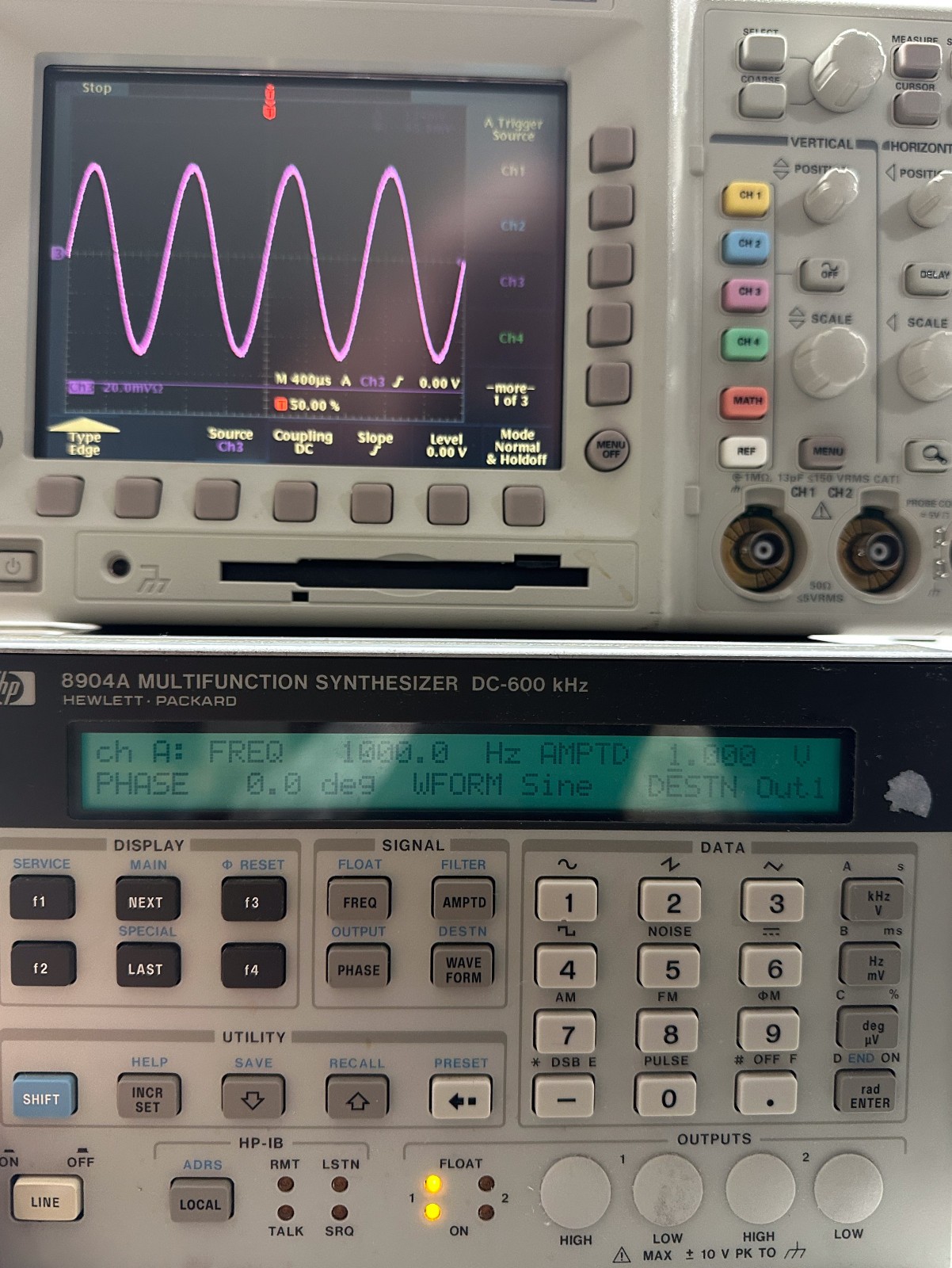 HP 8904A Multifunction Synthesizer DC 600 kHz