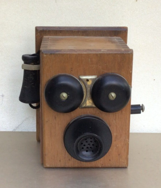 Vintage 1970’s TELEPHONE PENCIL SHARPENER Wall Mount Mini Antique Look Phone