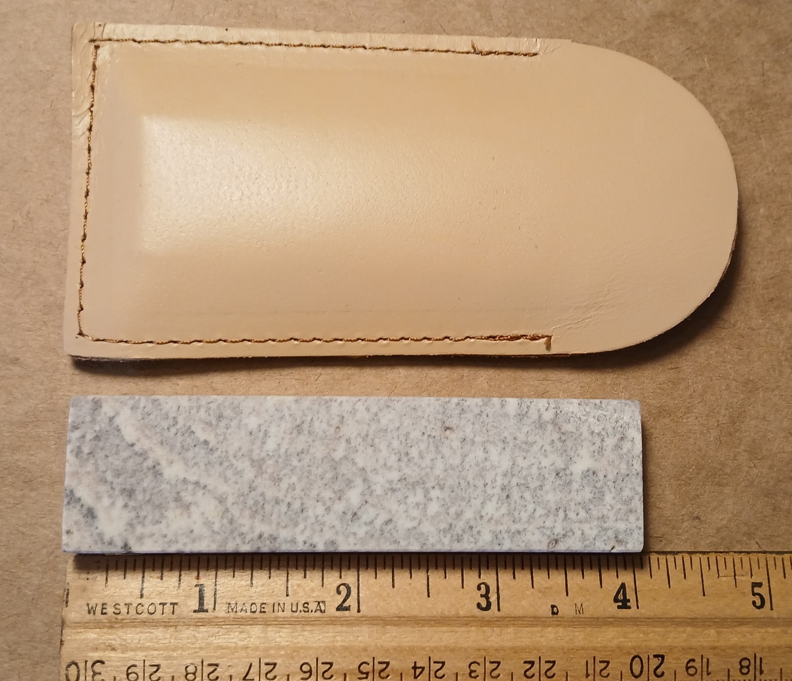 4"x 1"x 1/2" Soft Washita Pen Knife Stone In Leather Pouch, Oilstone, Whetstone
