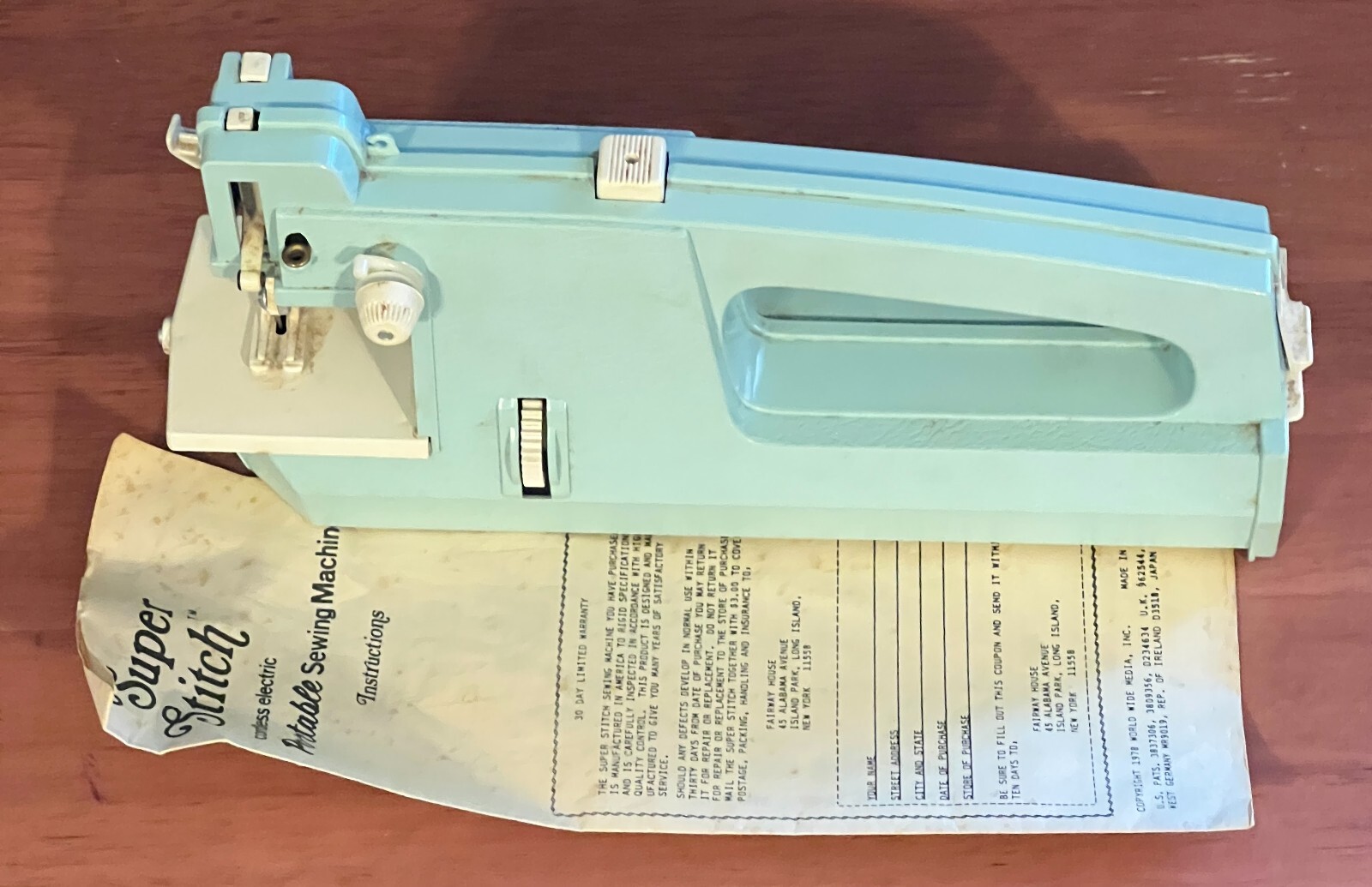 Vtg 1973 Super Stitch Cordless Electric Portable Sewing Machine w/Org Instruct.