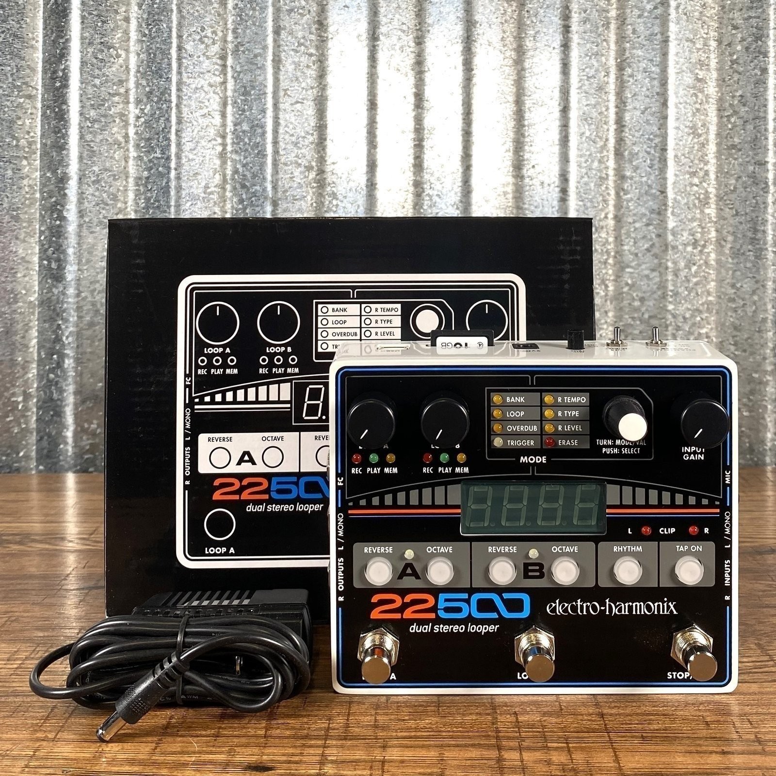 Electro-Harmonix EHX 22500 Dual Stereo Looper Guitar & Bass Effect Pedal