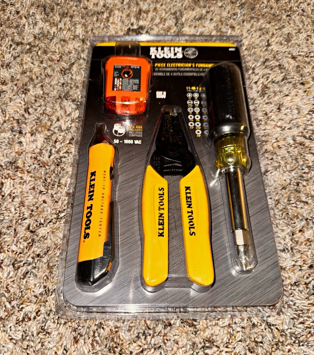 Klein Tools 4-Piece Electrician Tool Set: Voltage Tester, GFCI 80016