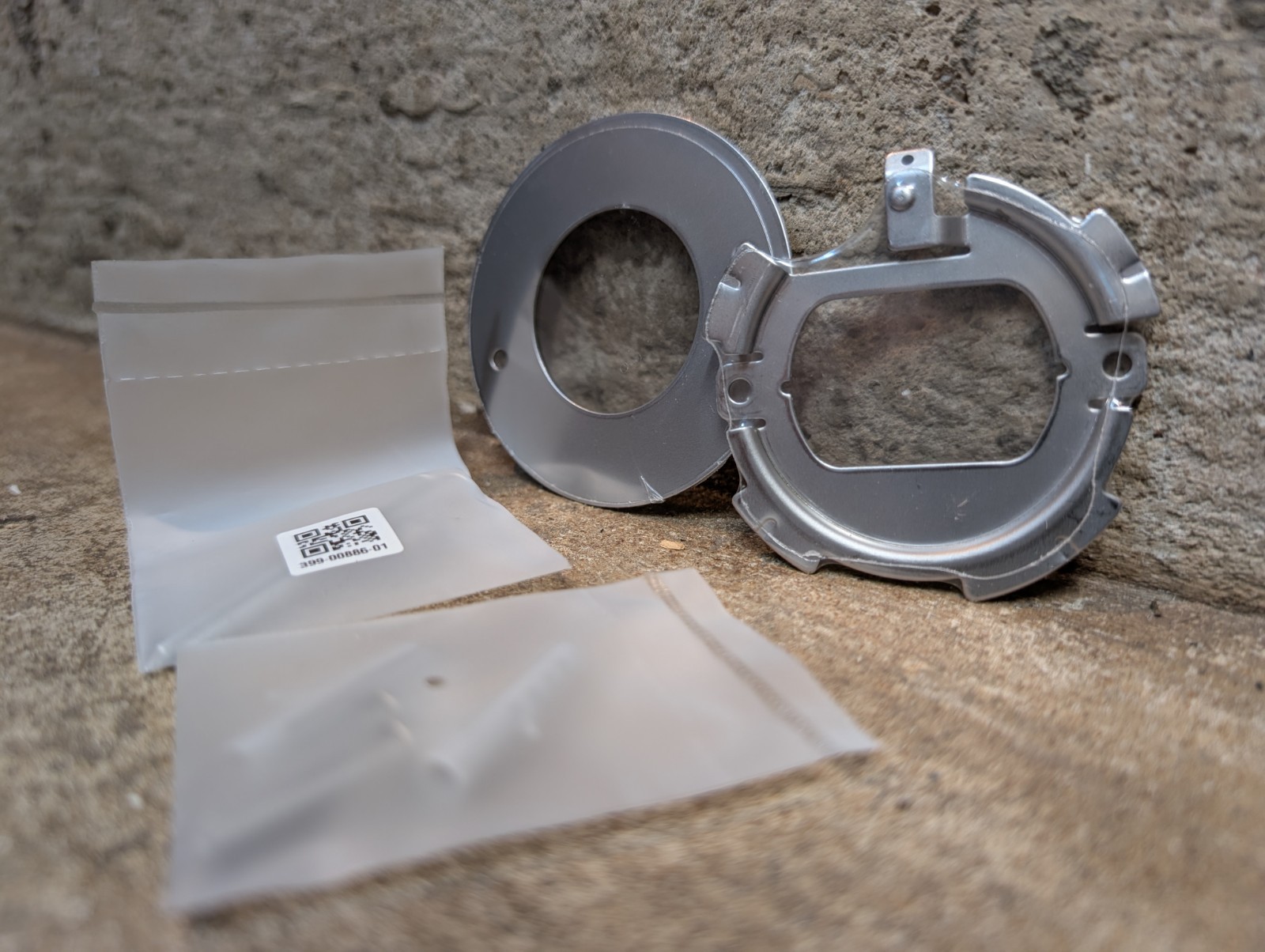 OEM Ubiquiti UniFi G5 Dome Ultra Camera Mouting Bracket (UVC-G5-Dome-Ultra)