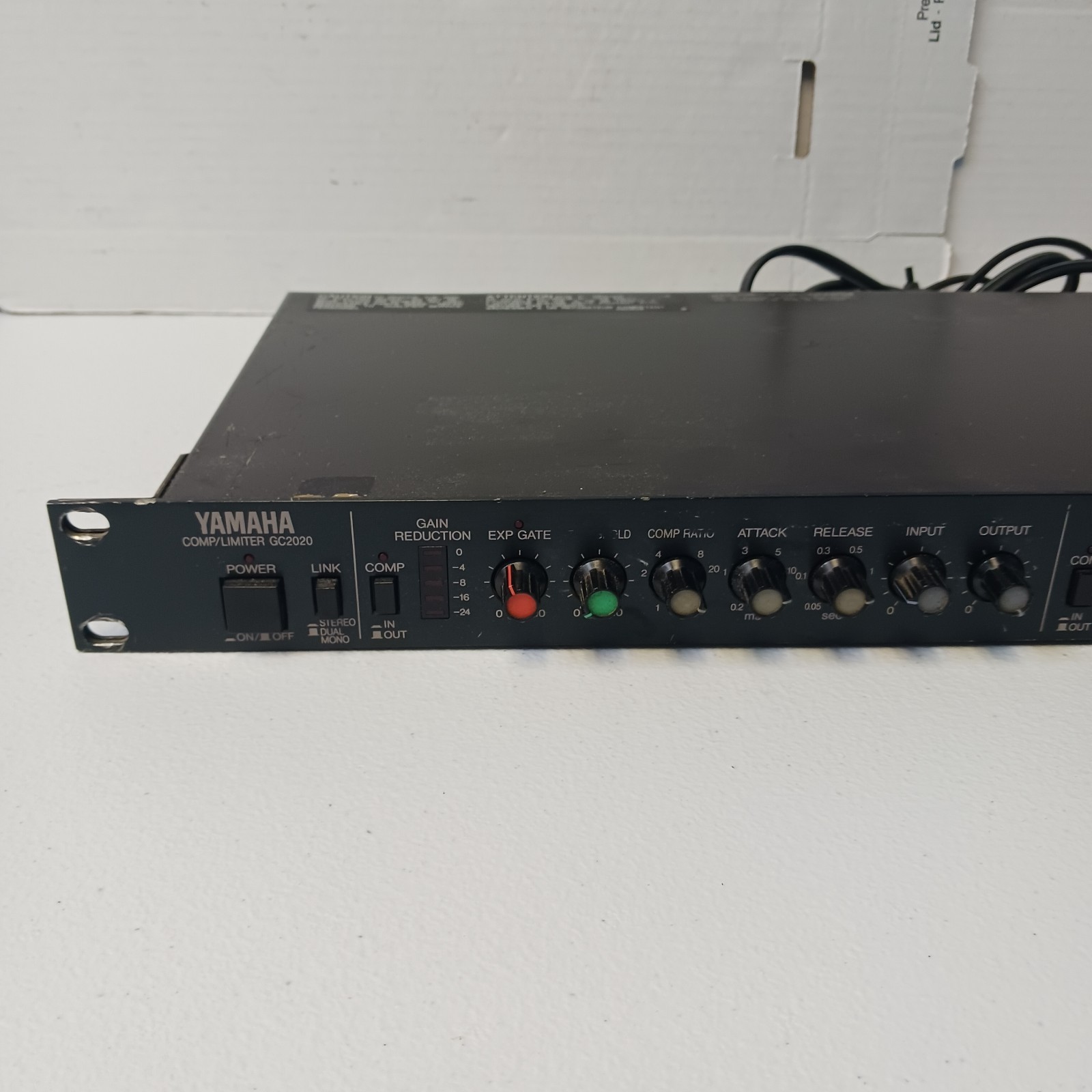 Yamaha GC2020 2-Channel Stereo Compressor Limiter Rackmount Dynamic Processor