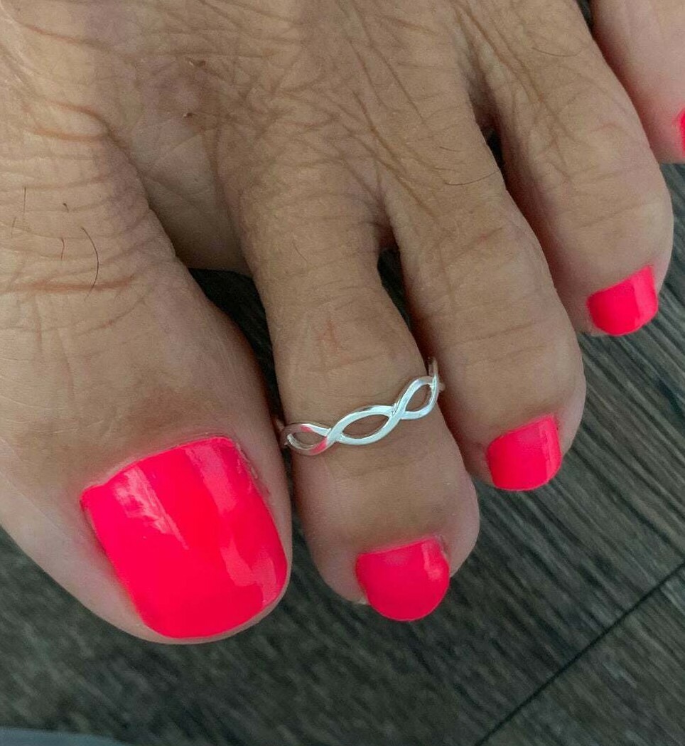 Women's Day Gift Solid Metal 925 Silver Infinity Adjustable Toe Ring For Women's