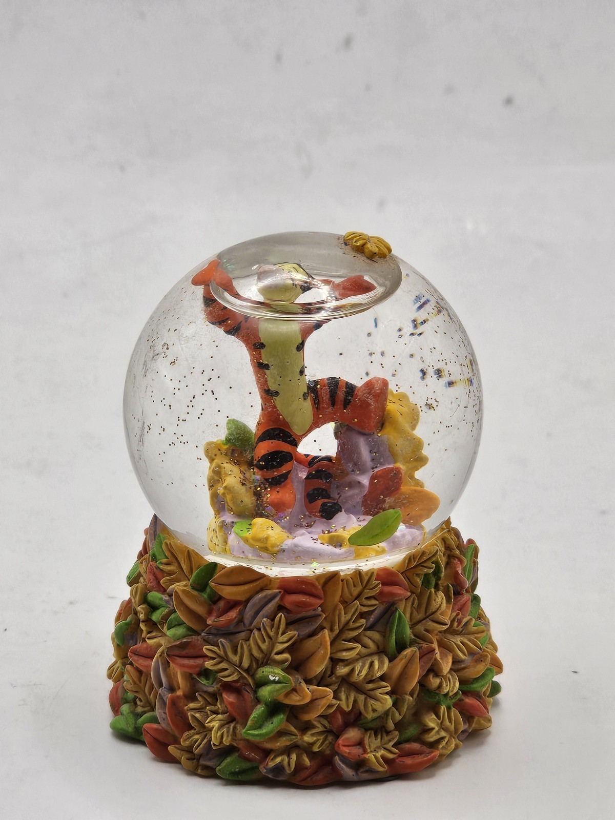 Disney Store Tiger Small Snow Globe Based On The Winnie The Pooh Collectible