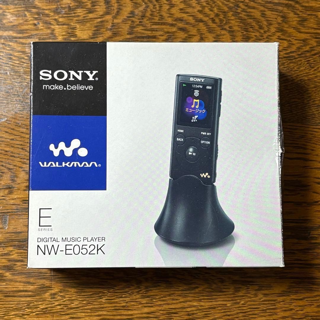 Sony NW E052K 2GB Walkman Digital Player Blue Compact Portable Micro