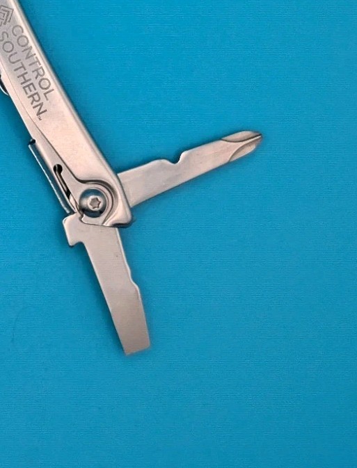 Leatherman Rev 3.8" Multi-Tool, Stainless! *CONTROL SOUTHERN*