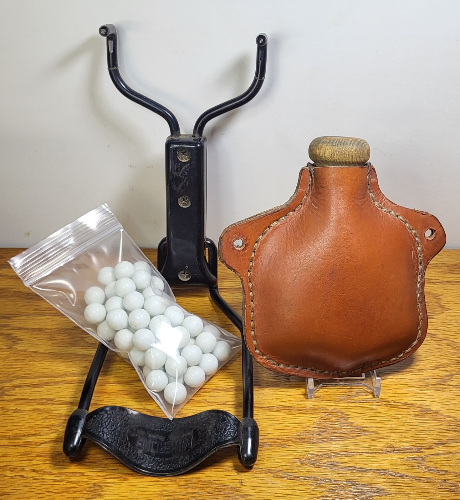 Vtg Leather Round Ball Flask,daisy Powerline Slingshot,59 Balls,will Need A Band