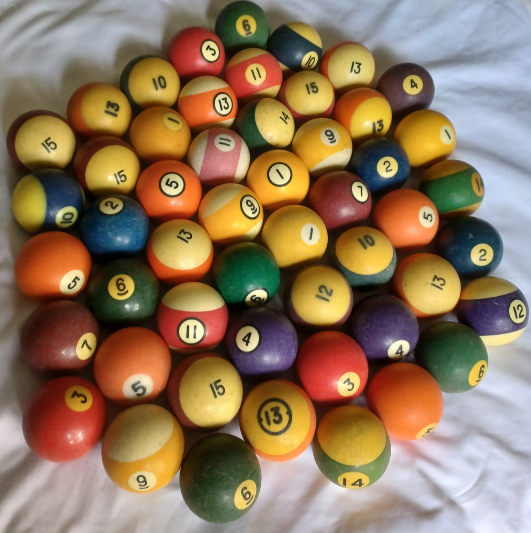 50 vintage billiard pool balls lot random mixed number wholesale.pool table game