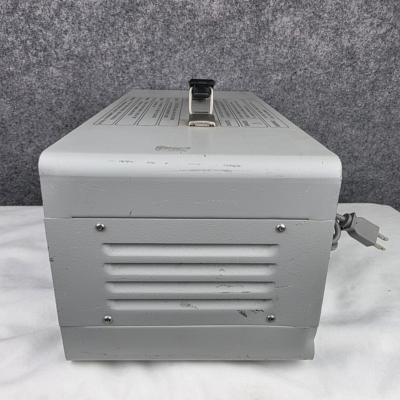 LUXTEC FIBEROPTICS HIGH INTENSITY XENON 1900 LIGHT SOURCE S/N 0960791