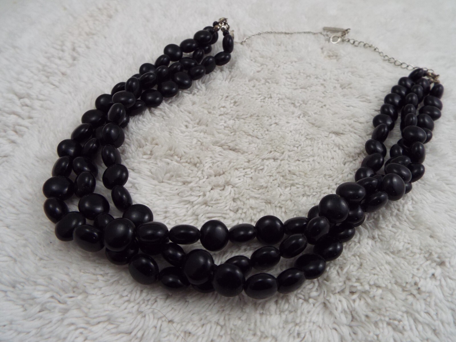 APOSTROPHE Multi Strand Black Bead Necklace (A18)